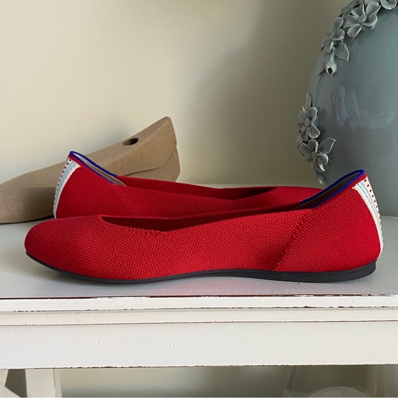 Rothy’s Square in Cardinal - Picture 7 of 10